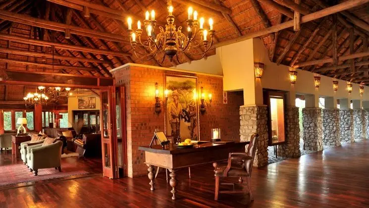 Imbali Safari Lodge - Lobi