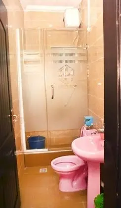 Immaculate 2-bed Apartment in Idimu - Banyo Tipleri