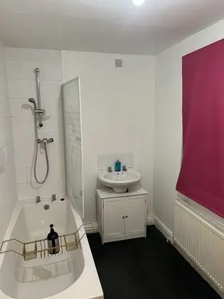 Immaculate 2-bed House in Bishop Auckland - İç Mekan