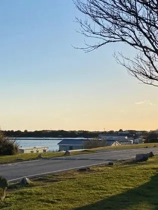 Immaculate 2-bed Static Caravan Near the Lake - Genel
