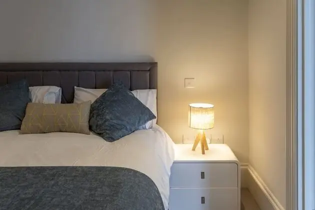 Immaculate 3-bed House in Central London