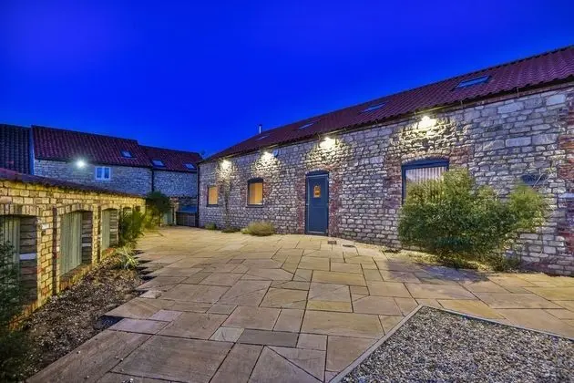 Immaculate 4-bed Cottage in Lincoln - Dış Mekan
