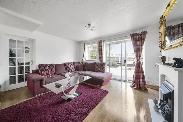 Immaculate 5-bed House in Aylesford - İç Mekan