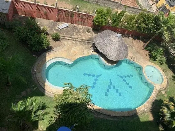 Immaculate 6-bed Penthouse Apartment in Mombasa