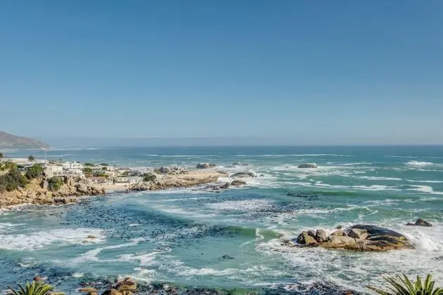Immaculate Camps Bay Penthouse With Uninterrupted Ocean Views and Splash Pool CBT Penthouse - Öne Çıkan Resim