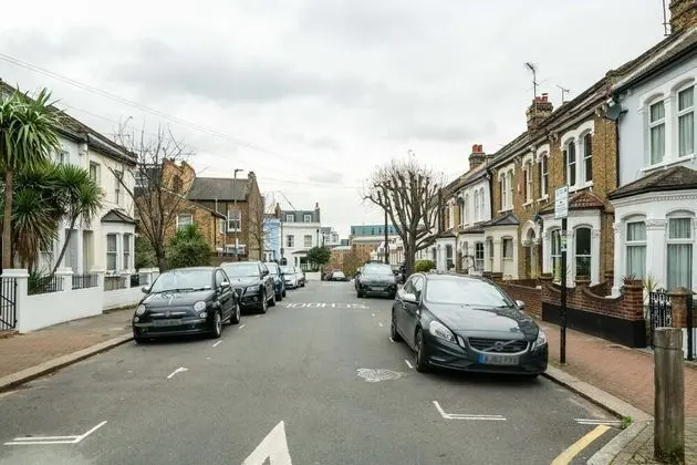 Immaculate Designer Home in Wandsworth - Dış Mekan