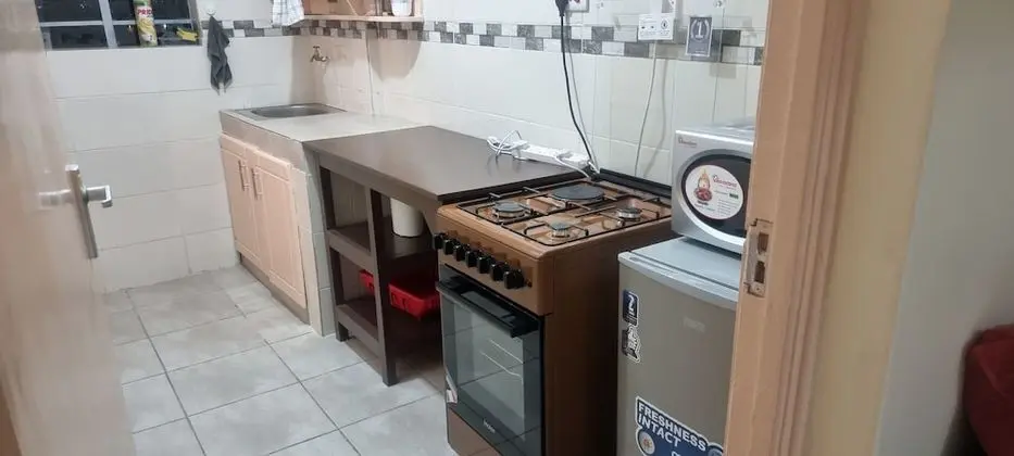 Immaculate Furnished 1-bed Apartment in Nairobi - Mutfak