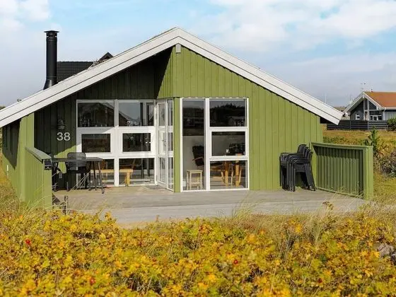 Immaculate Holiday Home in Hvide Sande With Sauna