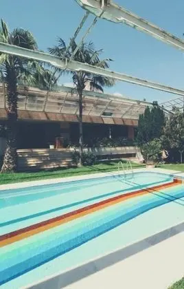 Impact House Belém - Havuz