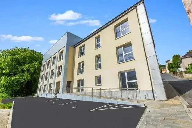 Impeccable 1-bed Apartment in Ebbw Vale, Wales - Dış Mekan