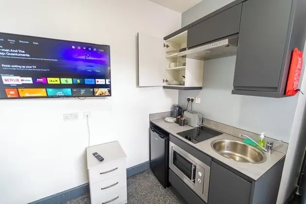 Impeccable 1-bed Studio in Birmingham - Mutfak