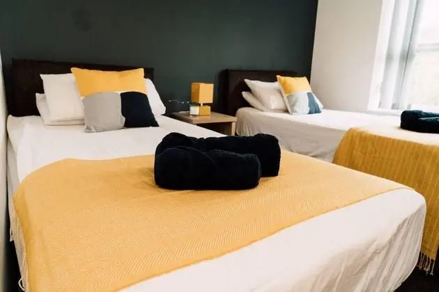 Impeccable 2-bed Apartment in Derby, England