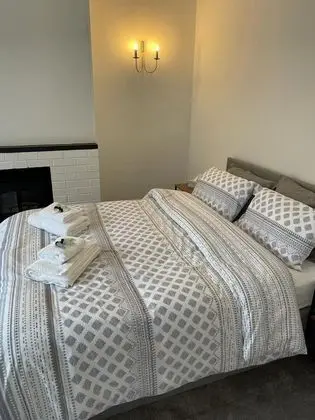 Impeccable 2-bed Apartment in Eastbourne