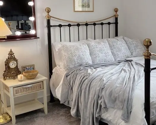 Impeccable 2 Bedroom House in Bicester