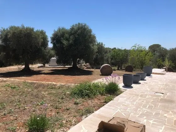 Impeccable 3-bed Villa in Contrada Sessana Grande - Dış Mekan