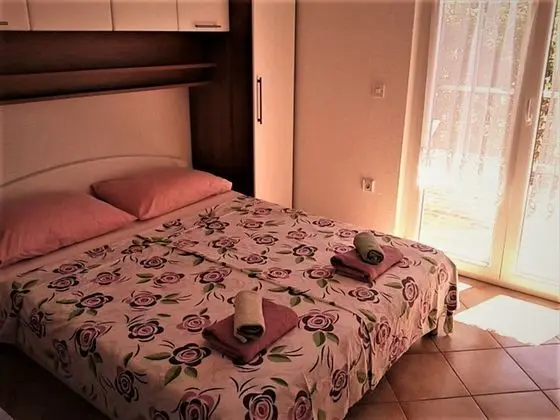 Impeccable 3-bedrooms Apartment in Rab 1-9 Pers