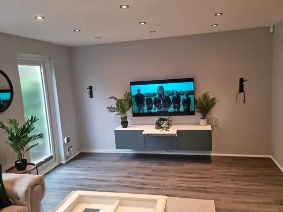Impeccable 4-bed House in London With Jacuzzi - İç Mekan