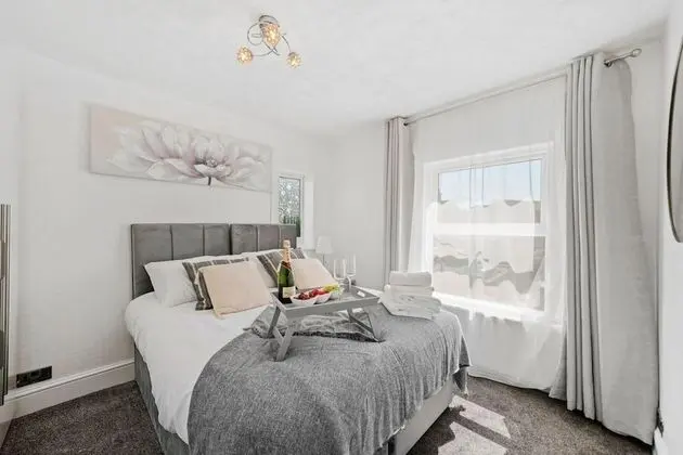 Impeccable Apartment in Bletchley Milton Keynes