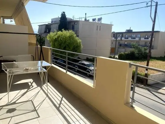 Impeccable Apt Sleeps 5 in Heraklion
