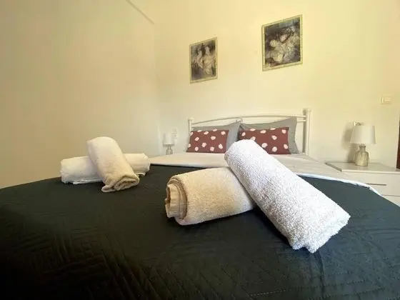 Impeccable Apt Sleeps 5 in Heraklion - Öne Çıkan Resim