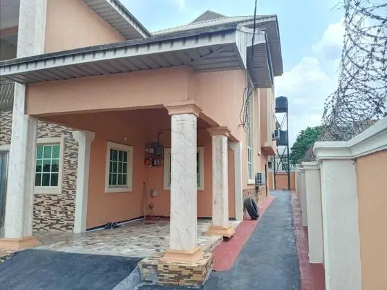 Impeccable , Modern House in Benin City, Nigeria - Dış Mekan
