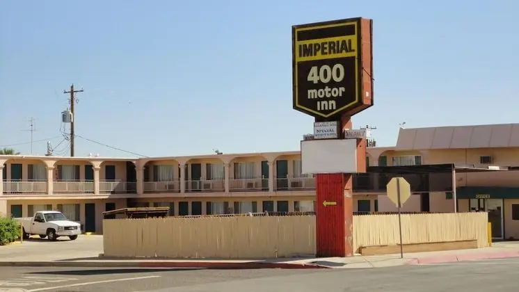 Imperial 400 Motor Inn - Dış Mekan