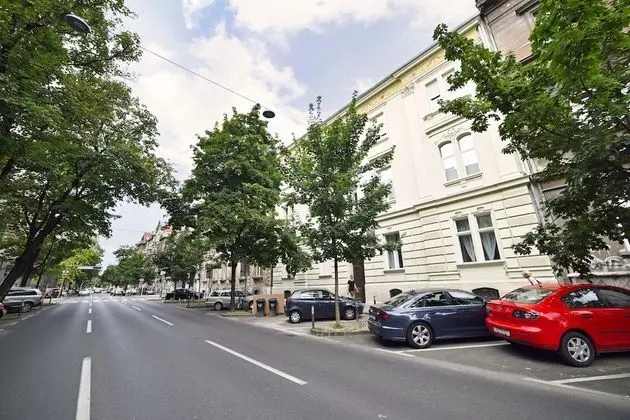 Imperial Apartments