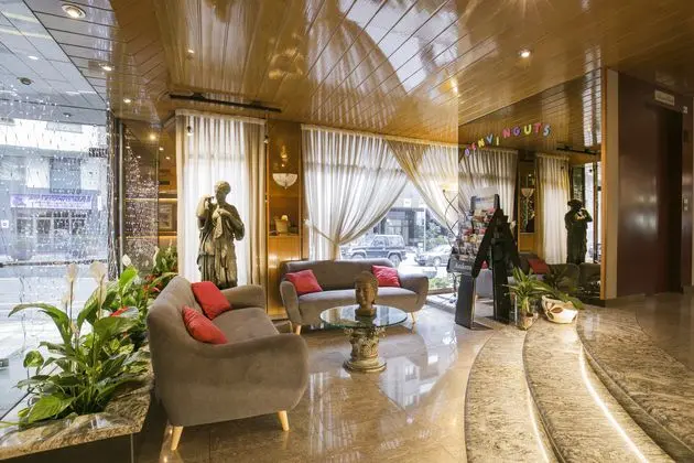 Imperial Atiram Hotel