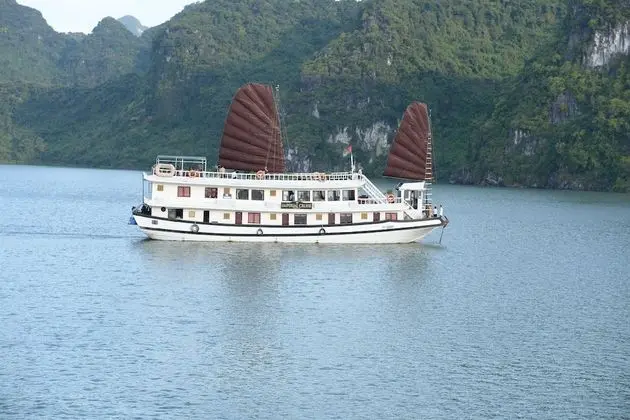 Imperial Classic Cruise Halong - Dış Mekan