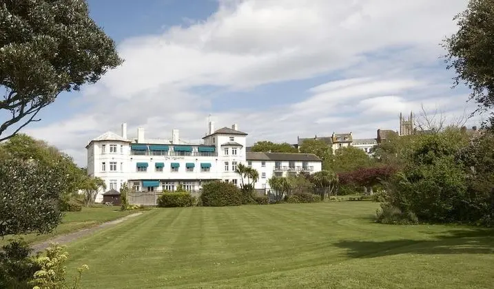 The Imperial Hotel - Dış Mekan