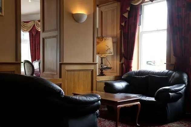Imperial Hotel - Lobi
