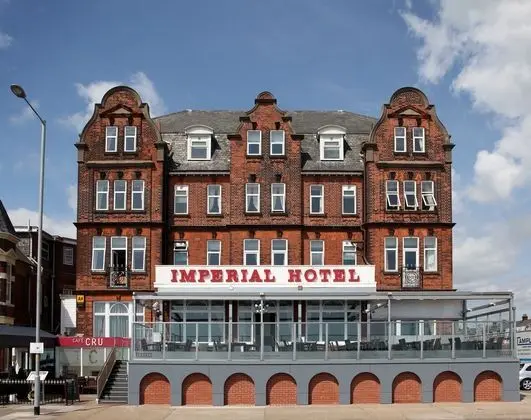 Imperial Hotel - Dış Mekan