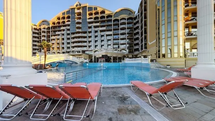 Imperial Palace Hotel - All Inclusive - Havuz