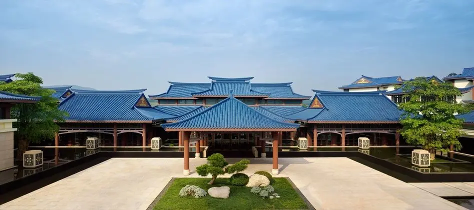 IMPERIAL SPRINGS