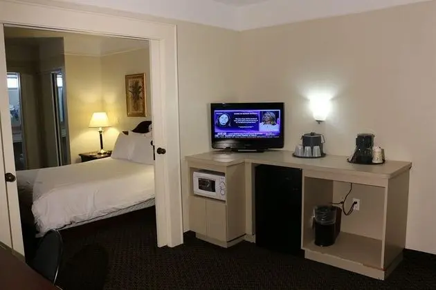 Imperial Swan Hotel & Suites Lakeland