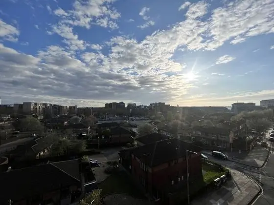 Impressive 1 Bed Apartment - Chavasse Apartments