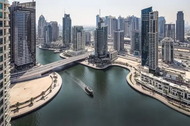 Impressive 1BR w/ Incredible Marina Views!