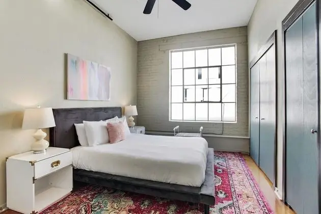 Impressive 2br/2ba Industrial Apt in Nola by Domio - Oda