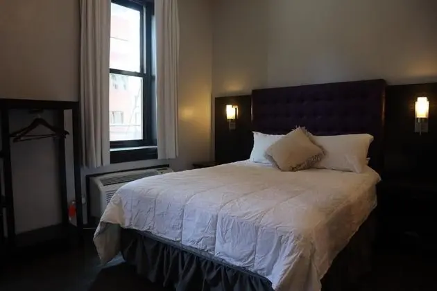 Impressive En Suite Studio