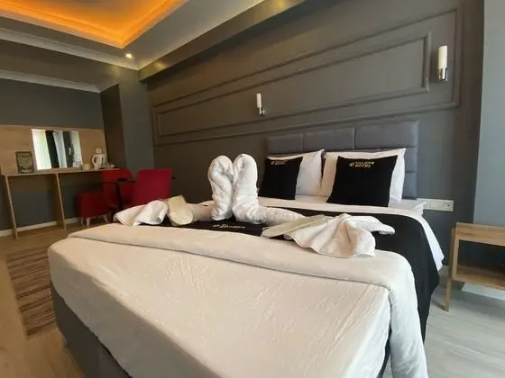 Inalens Airport Hotel