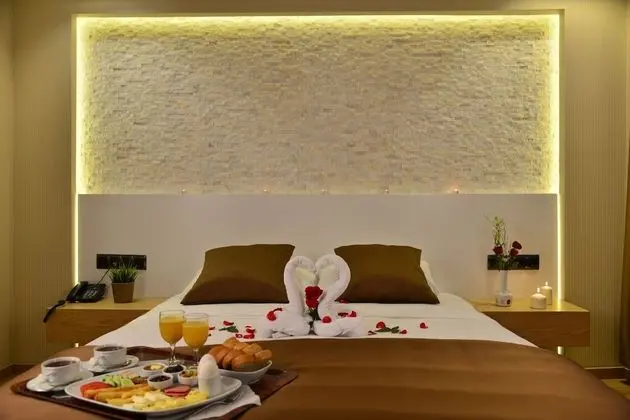 İnanlar Deluxe Hotel & Bungalow - 5