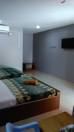 INAPAN AISHAH - Oda