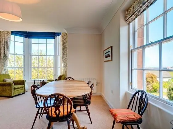 Inchgarry Court Main - Yerinde Yemek
