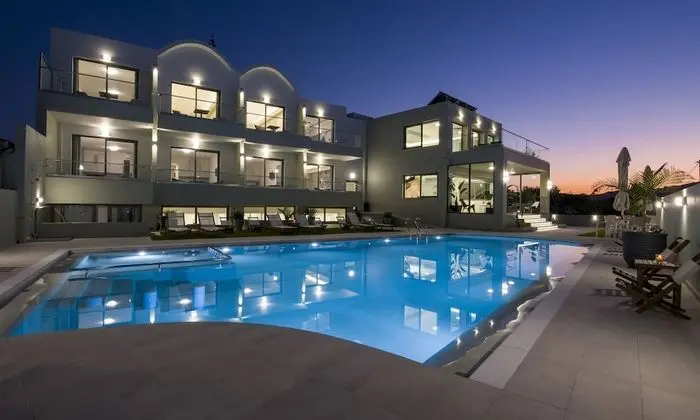 Incognito Creta Luxury Suites - Havuz
