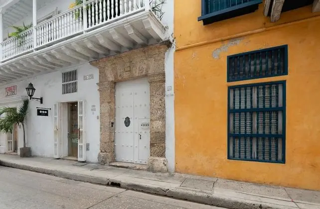 Incredible 3BR Apartment w Pool Rooftop in Centro Amurallado