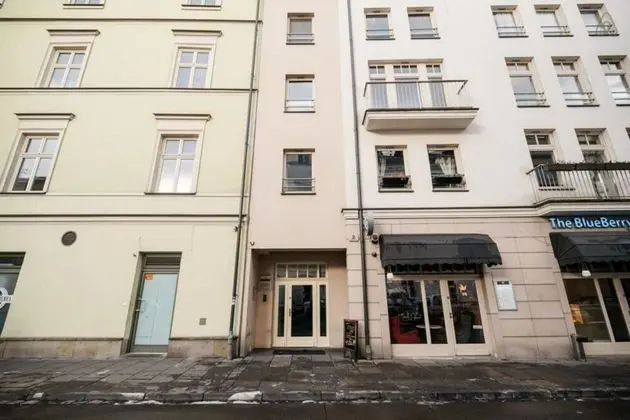 Incredible Modern Cosy Artistic Loft in Jewish Quarter by Local Artist