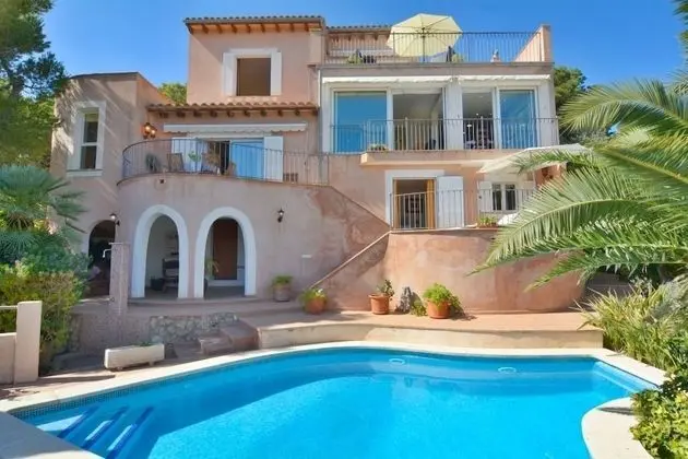 Villa with incredible sea views and pool - Dış Mekan
