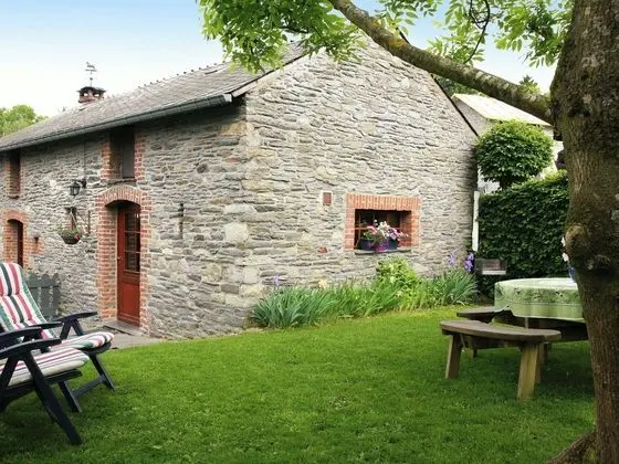 Independant Gite at the Calm way in the Center of the Village - Öne Çıkan Resim