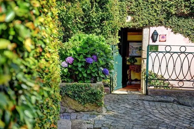 Independent Apartment in an Old Mansion Located by the Mouth of Douro River