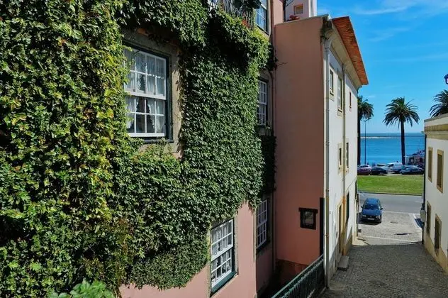Independent Apartment in an Old Mansion Located by the Mouth of Douro River - Dış Mekan